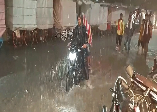 badla mausam ka mijaz