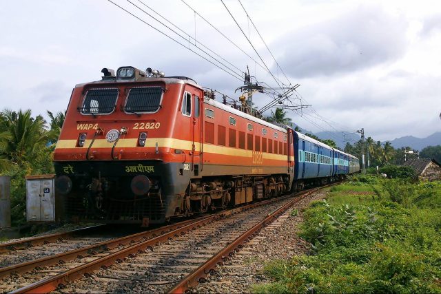 दिल्ली-रेवाड़ी-रींगस ट्रेन शुरू, खाटू श्याम जाने वाले श्रद्धालुओं को मिली बड़ी राहत